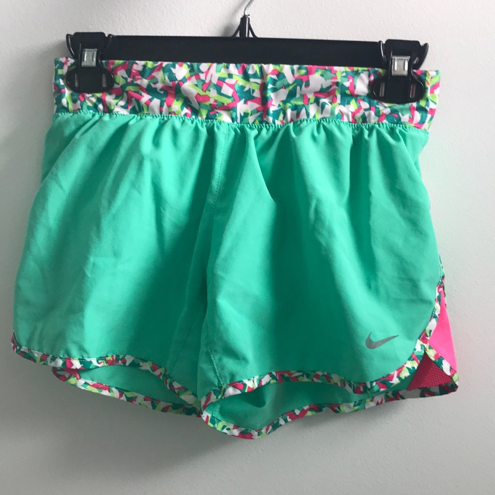 Nike girls shorts